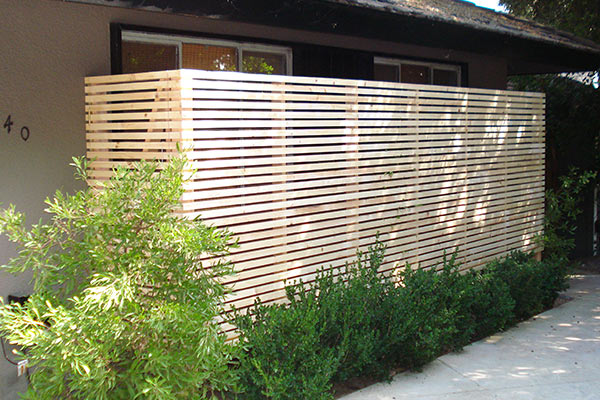 LA Construction Craft custom fence with small slats
